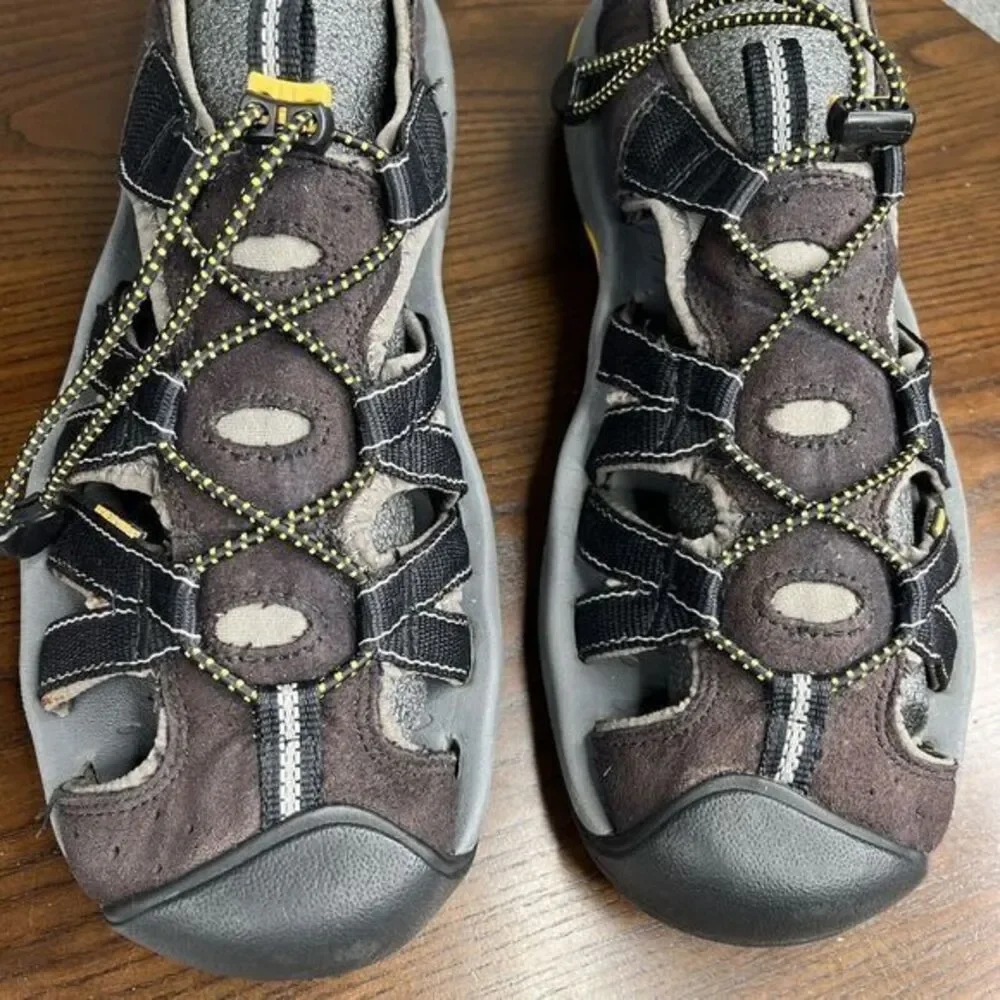 Keen Newport Sandals Men's 11 Black‎ Waterproof Comfort Sport Hiking Fisherman